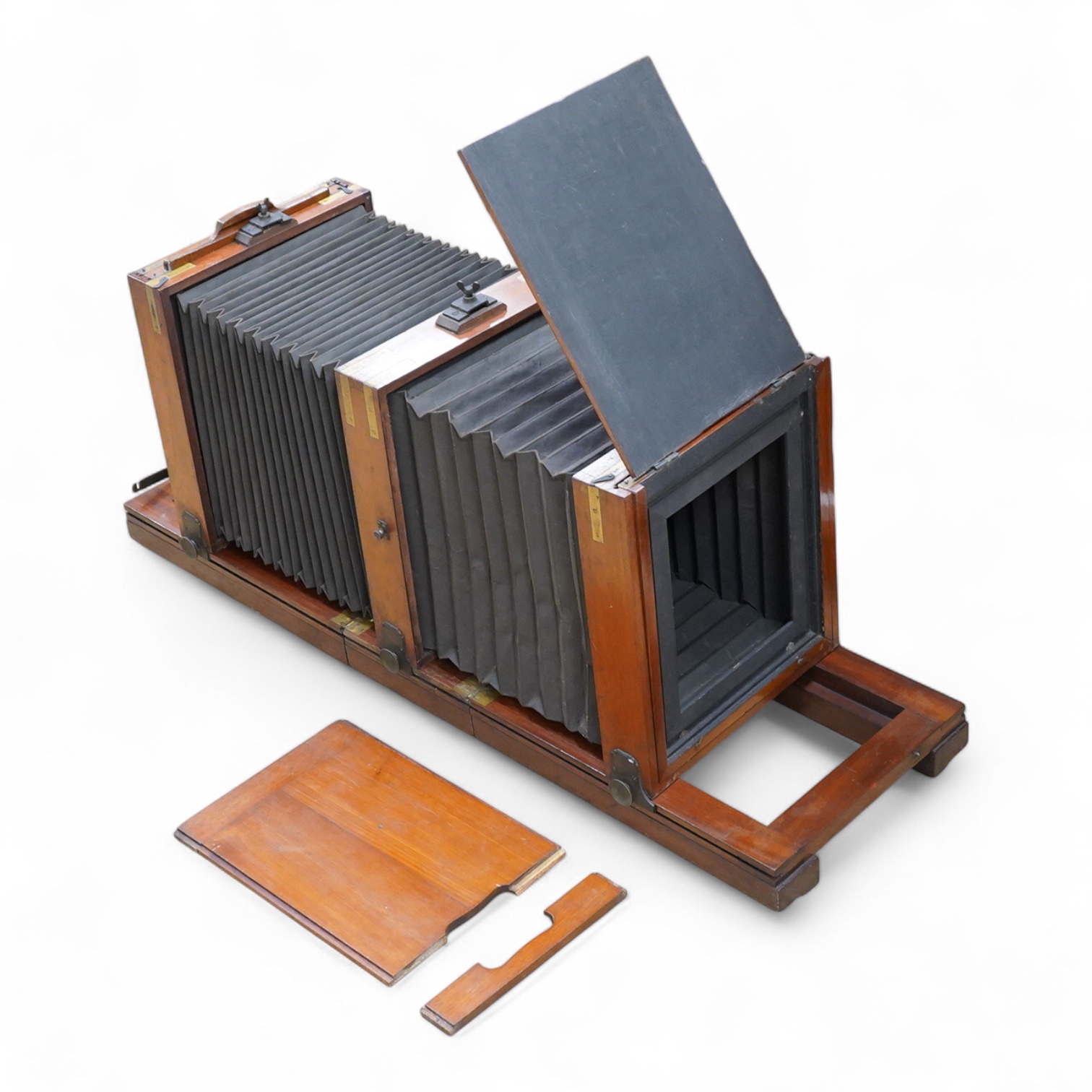 A late 19th/early 20th century pinhole type large full plate mahogany studio camera, unsigned, 51cm high, 34cm wide, 33cm deep